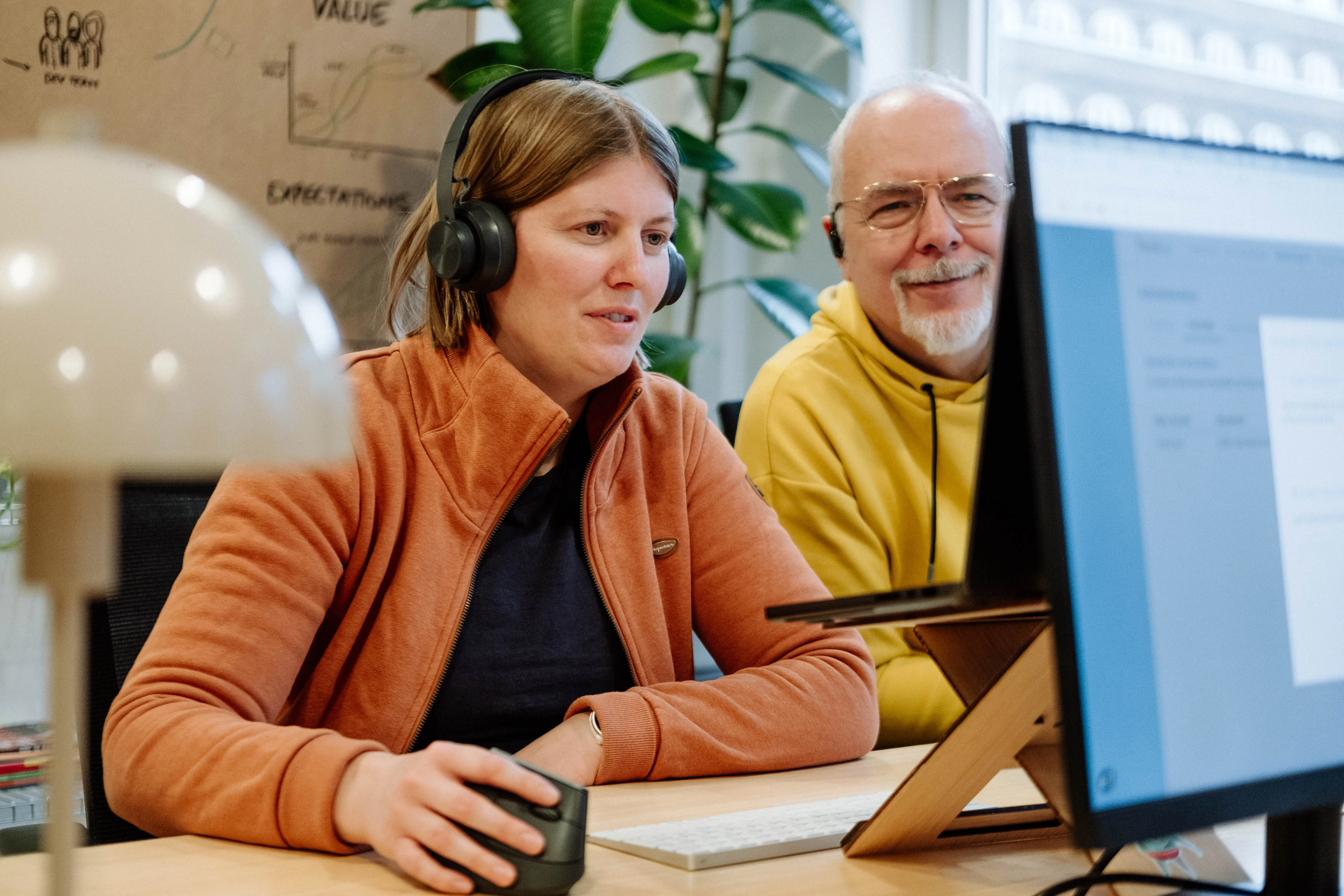 Devs bei der Arbeit